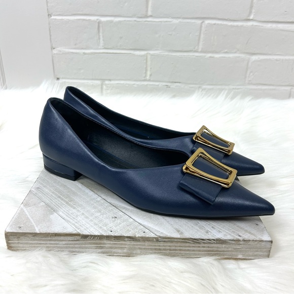 C.Paravano Navy Blue Pointy Toe Buckle Accented Flats Shoes Size 39 - Picture 1 of 10